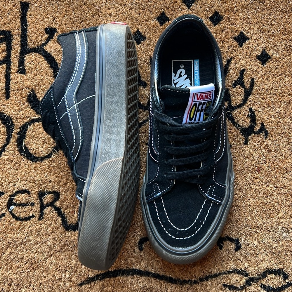 Vans Sk8-Low Reissue SF Ultracush Black Sneakers